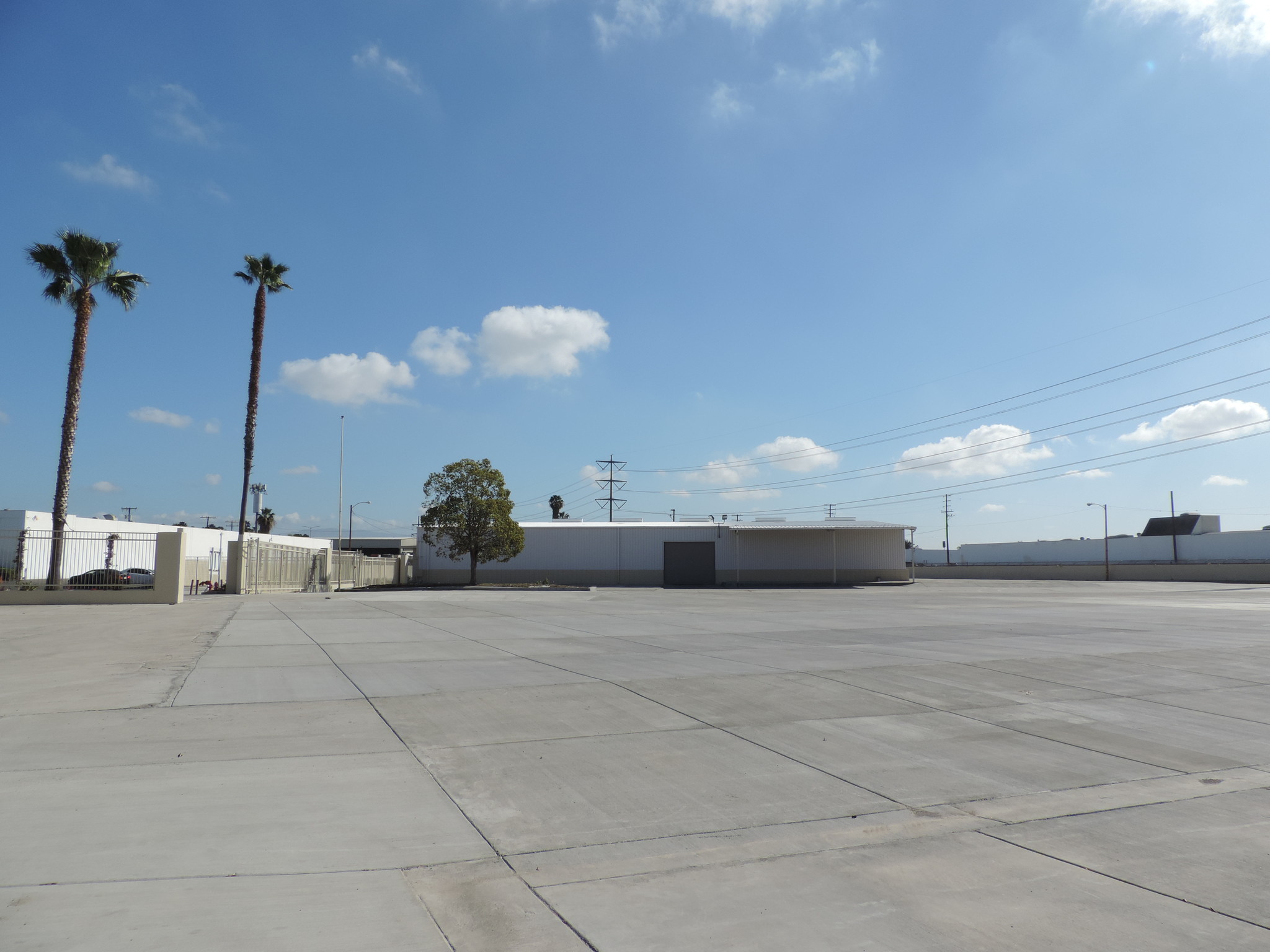 2701 S Birch St, Santa Ana, CA for lease Primary Photo- Image 1 of 5