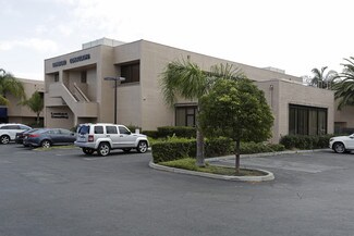 Plus de détails pour 16902 Bolsa Chica St, Huntington Beach, CA - Bureau à louer