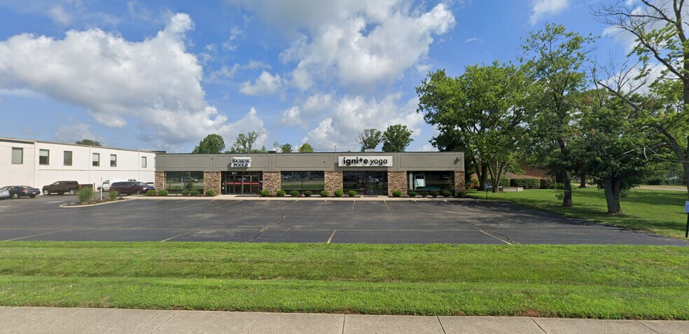 669-671 Miamisburg Centerville Rd, Dayton, OH à louer - Photo principale - Image 1 de 2