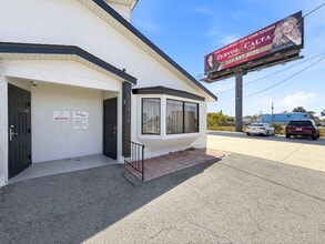 13414 US Highway 19, Hudson, FL à louer Photo intérieure- Image 2 de 46