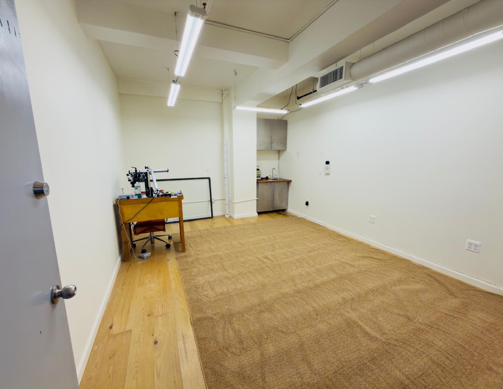 38 W 48th St, New York, NY à louer Photo principale- Image 1 de 8