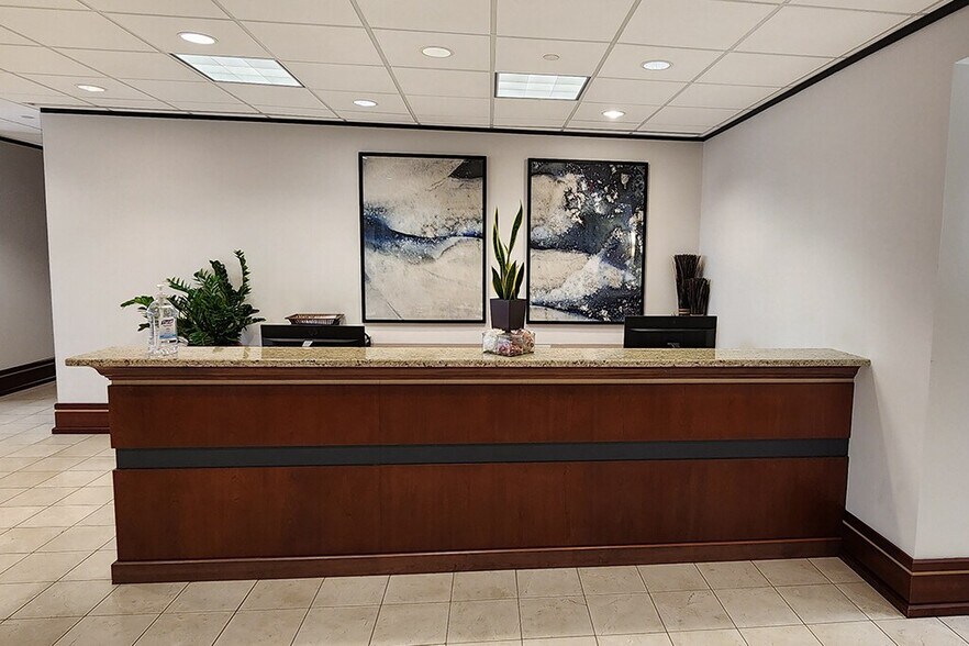 250 E 5th St, Cincinnati, OH à louer - Photo du bâtiment - Image 3 de 7