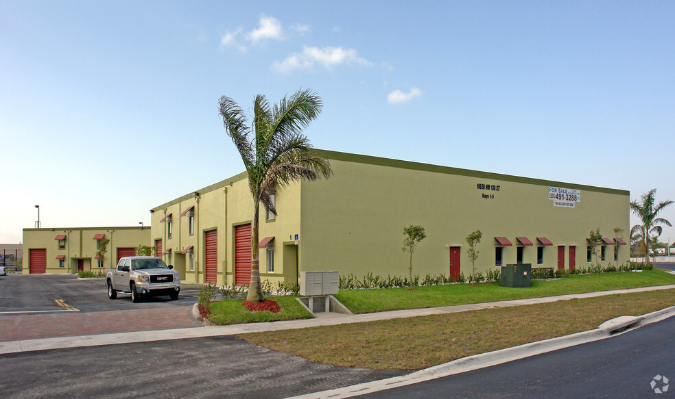 10930 NW 138th St, Hialeah Gardens, FL for sale - Primary Photo - Image 1 of 1