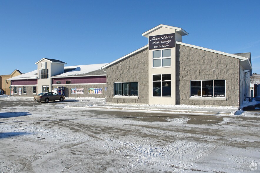 251-257 Main St N, Chatfield, MN à vendre - Photo du bâtiment - Image 1 de 4