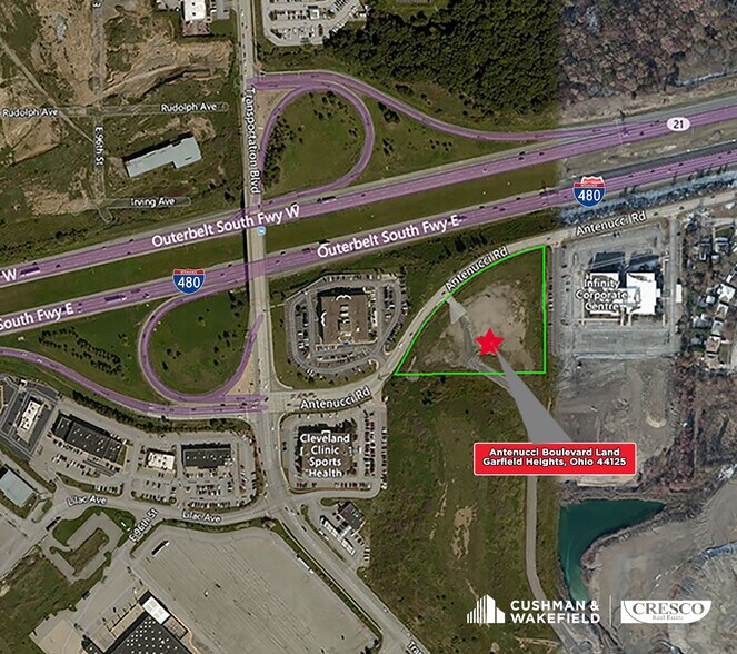 Antenucci Blvd, Garfield Heights, OH à vendre - Photo du bâtiment - Image 1 de 3