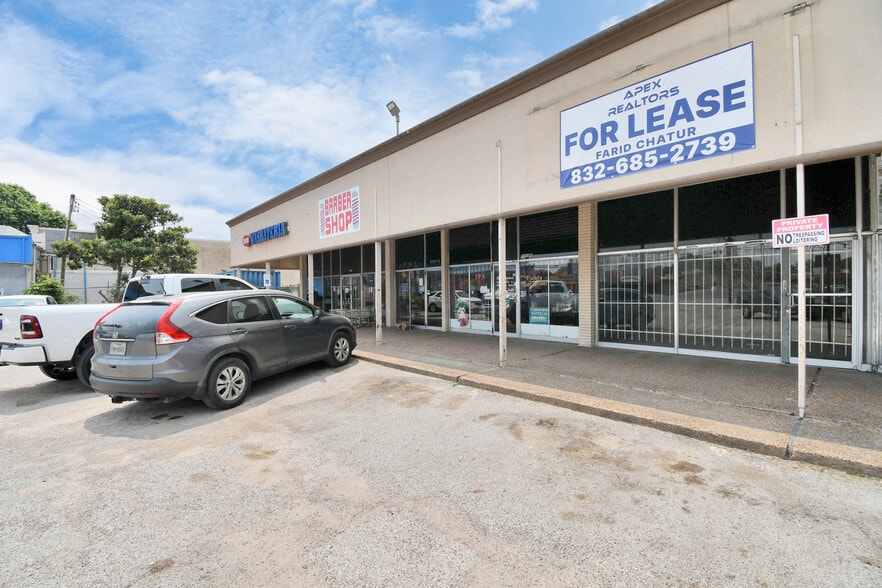 7040-7058 Lawndale St, Houston, TX à louer - Photo du bâtiment - Image 3 de 18
