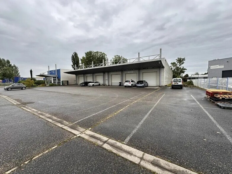 Office in Illkirch-Graffenstaden for lease - Building Photo - Image 2 of 8