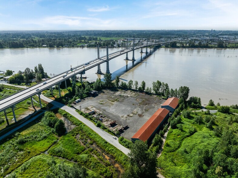19966 Wharf St, Maple Ridge, BC à vendre - Aérien - Image 2 de 22