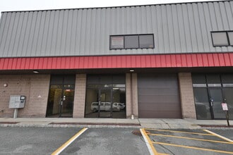 999 Willow Grove St, Hackettstown, NJ à louer Photo intérieure- Image 1 de 43