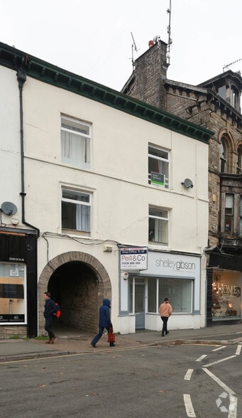 66 Stramongate, Kendal for lease - Building Photo - Image 2 of 3
