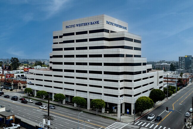 Plus de détails pour 11150 W Olympic Blvd, Los Angeles, CA - Bureau à louer
