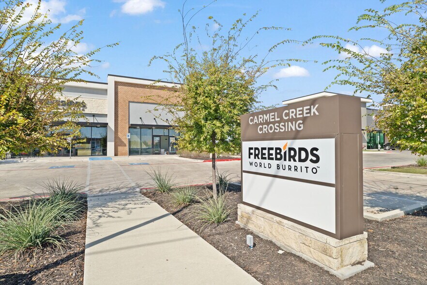 126 Chris Kelley blvd, Hutto, TX à vendre - Photo du bâtiment - Image 2 de 7