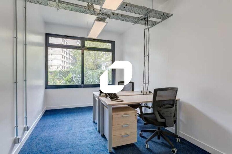 68-72 Rue Des Cévennes, Paris for lease - Interior Photo - Image 3 of 4