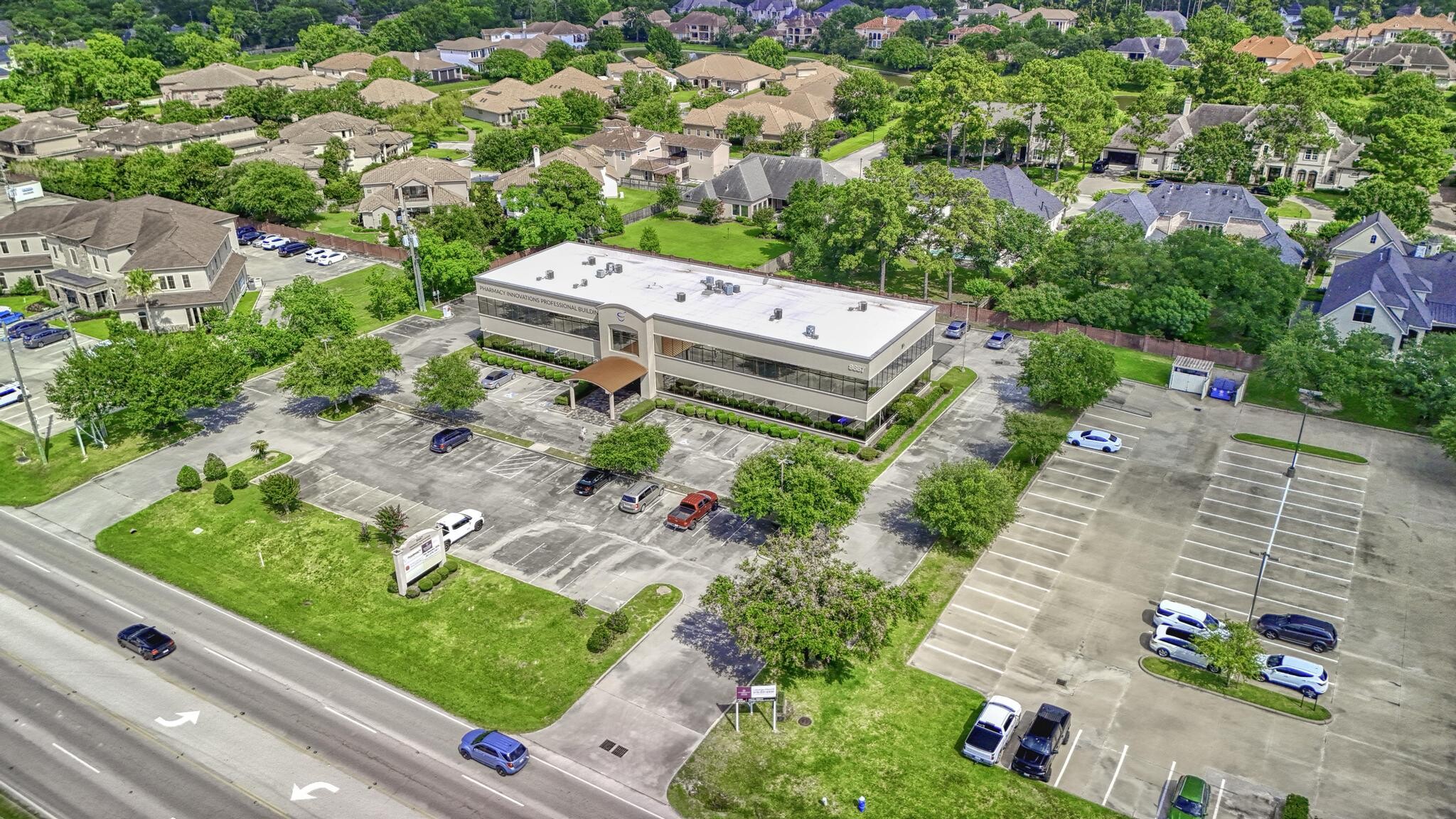 8687 Louetta Rd, Spring, TX à louer Photo du bâtiment- Image 1 de 18