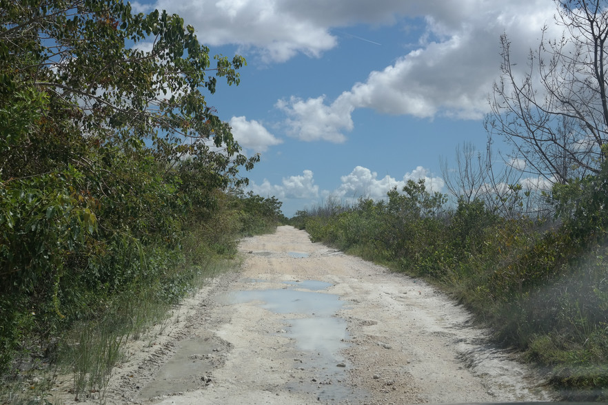 SW 137th Ave, Homestead, FL à vendre - Photo du bâtiment - Image 1 de 1