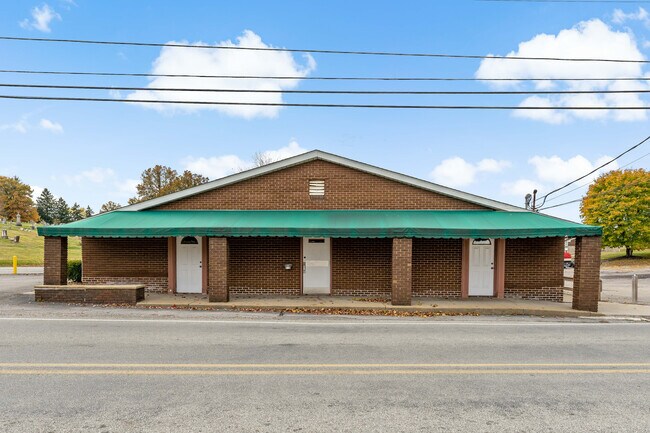 Plus de détails pour 180 Butler Rd, Saxonburg, PA - Commerce de détail à vendre