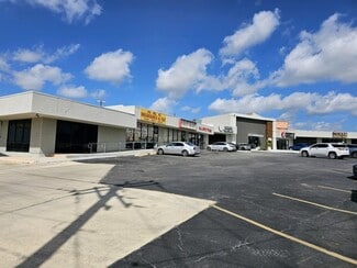 Plus de détails pour 6105 Callaghan Rd, San Antonio, TX - Bureau/Médical, Bureau/Commerce de détail à louer