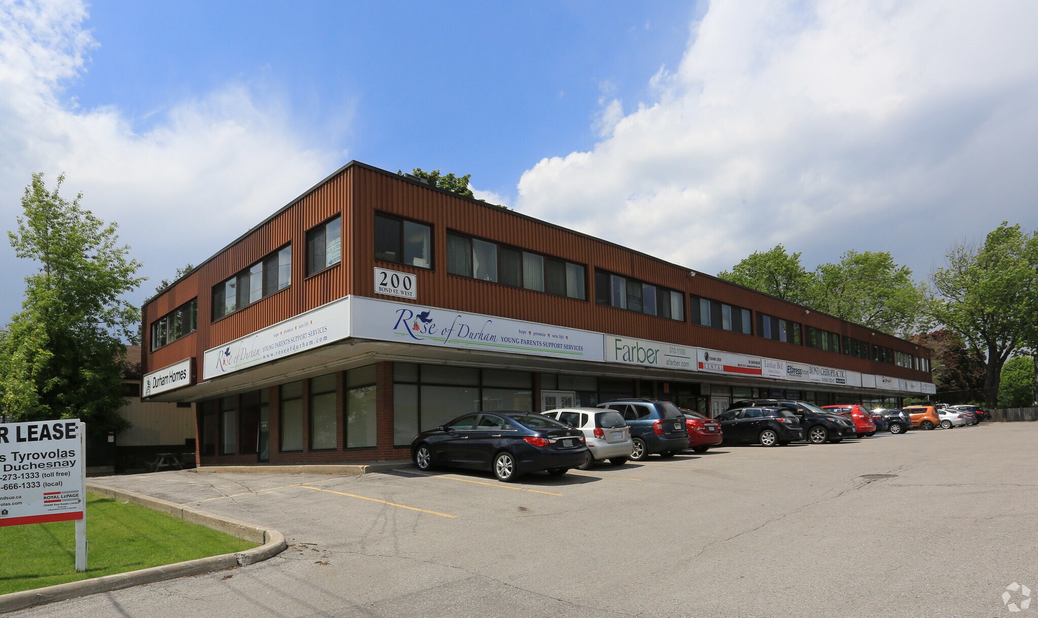 200 Bond St W, Oshawa, ON for sale Primary Photo- Image 1 of 1