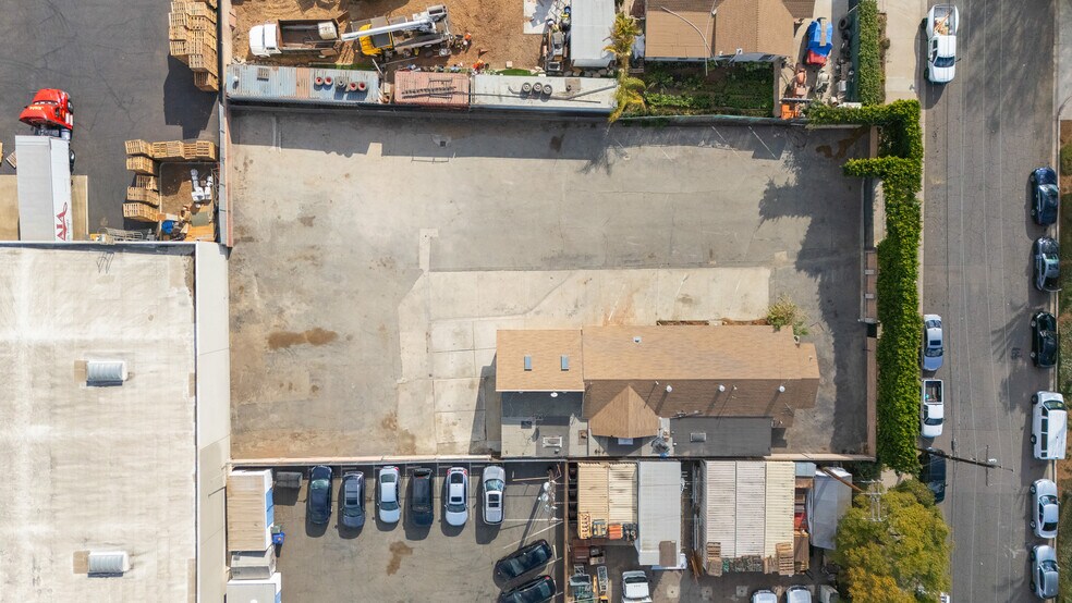 7072 Thomas St, Buena Park, CA à vendre - Photo du bâtiment - Image 3 de 10