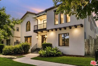 Plus de détails pour 351 N Orange Grove Ave, Los Angeles, CA - Multi-résidentiel à vendre