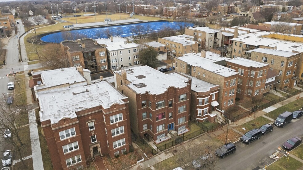 10952 S Vernon Ave, Chicago, IL for sale - Building Photo - Image 3 of 7