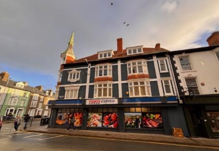 19-21 North Parade, Aberystwyth à vendre - Photo du bâtiment - Image 3 de 7