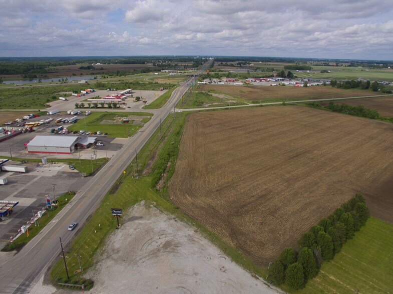 5771 S County Rd 125 W, New Castle, IN à vendre - Photo du bâtiment - Image 3 de 12