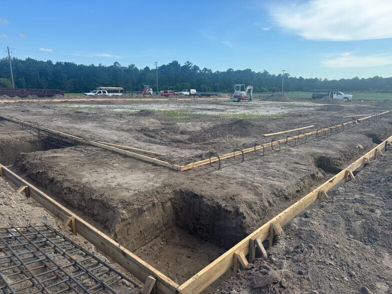 105 Capitol Dr, Rincon, GA à louer - Photo du bâtiment - Image 3 de 10