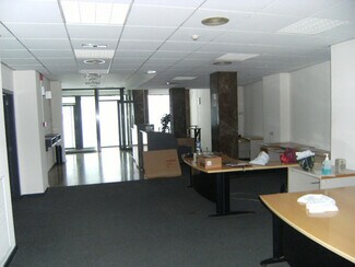 Plus de détails pour Commerce de détail à vendre