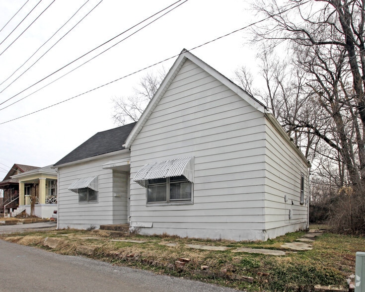 1320 Hughes Pl, Saint Louis, MO à vendre - Photo du bâtiment - Image 2 de 2