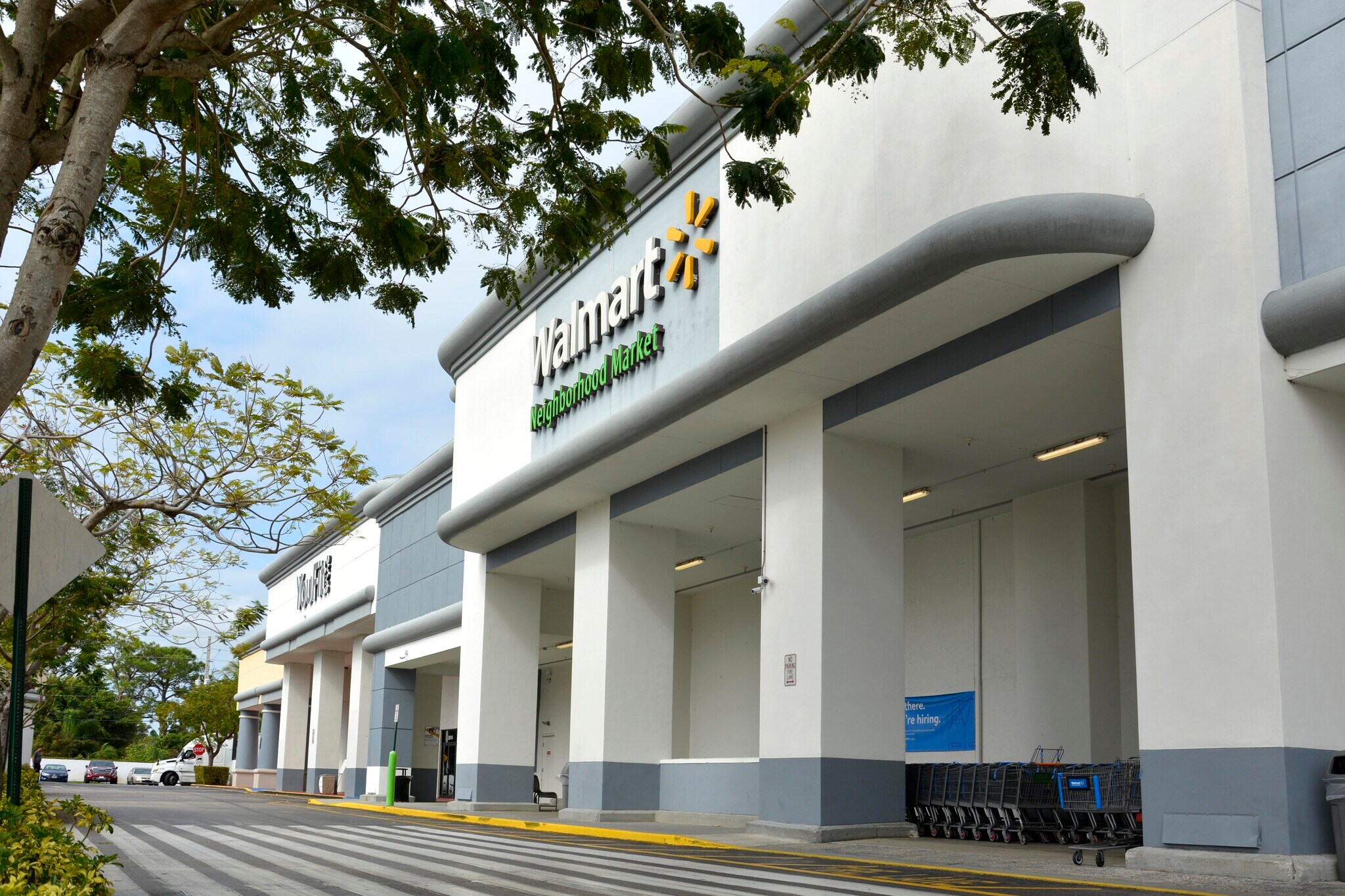 3901-3985 Jog Rd, Greenacres, FL à louer Photo du bâtiment- Image 1 de 18