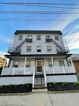 More details for 42 Lester St, Wallington, NJ - Multifamily for Sale