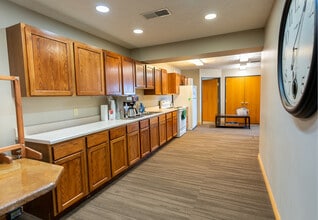 10410 S 144th St, Omaha, NE à louer Photo intérieure- Image 2 de 8