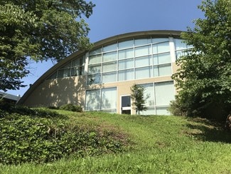 Plus de détails pour 1144 E Market St, Charlottesville, VA - Local d'activités à louer