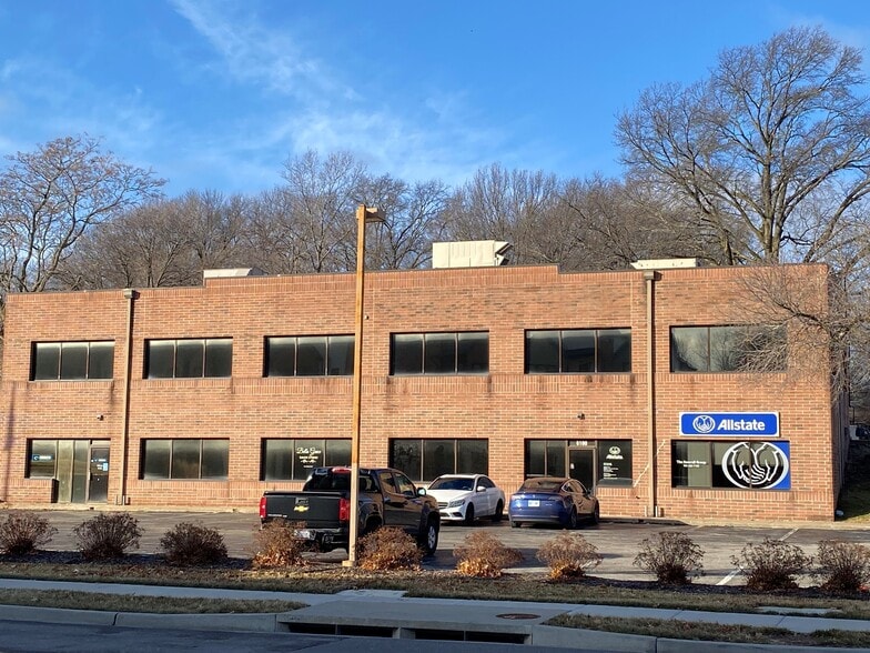 6100 Nieman Rd, Shawnee, KS à louer - Photo du bâtiment - Image 2 de 4