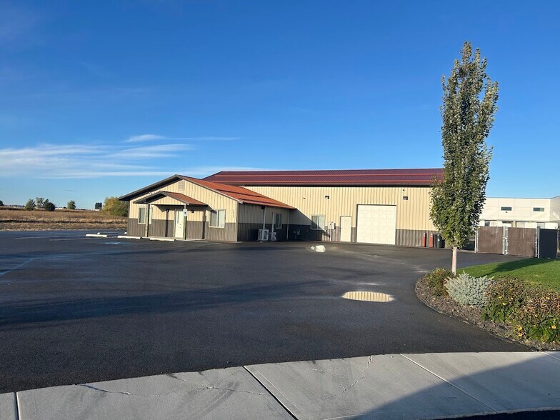 1622 S Williams Ln, Spokane, WA for sale - Building Photo - Image 2 of 11