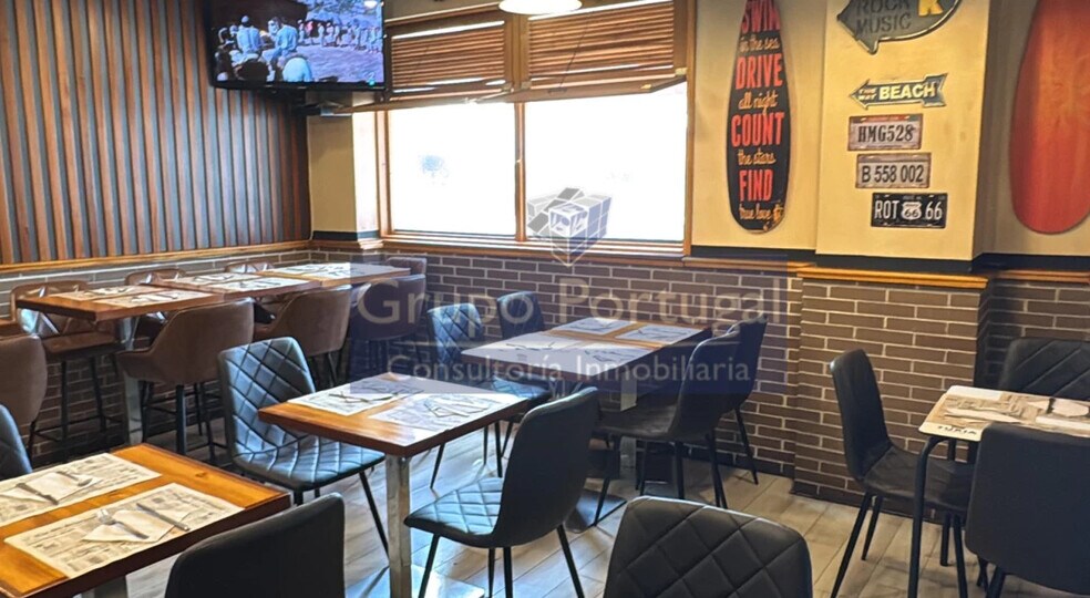 Retail in Madrid, Madrid for lease - Interior Photo - Image 2 of 4