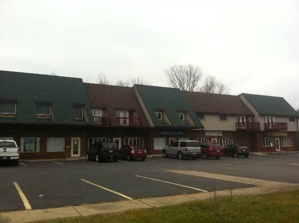 3939 W Roll Ave, Bloomington, IN à vendre Photo du bâtiment- Image 1 de 5