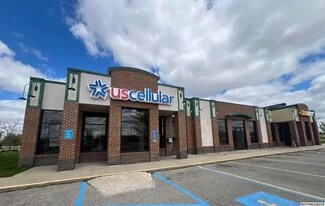 More details for 402 Indian Head Dr, Mason City, IA - Retail for Sale