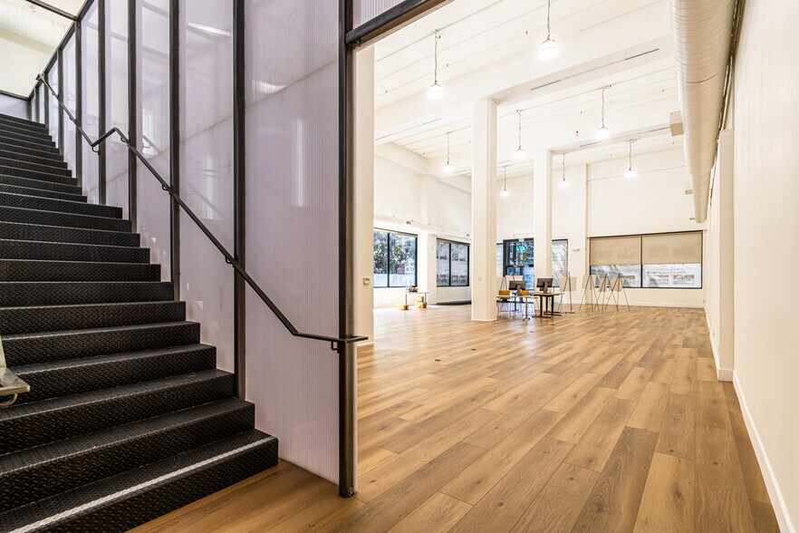 599 2nd St, San Francisco, CA à louer - Photo du bâtiment - Image 3 de 8