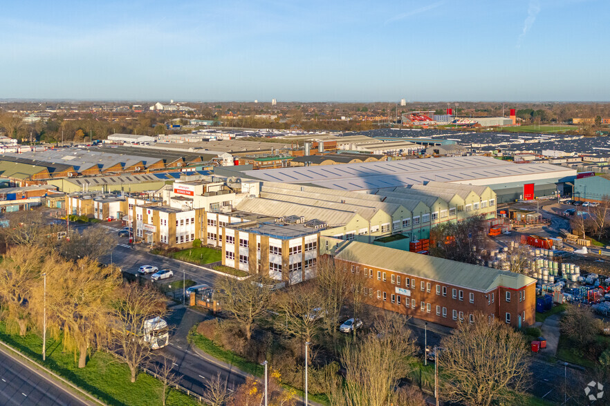 Hedon Rd, Hull à louer - Photo du bâtiment - Image 2 de 3