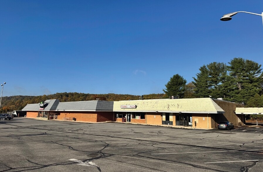 431 County Road 513, Califon, NJ for lease - Building Photo - Image 3 of 3