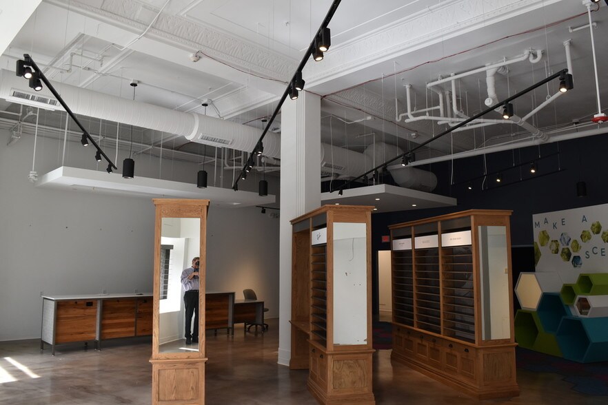 1702 Sherman Ave, Evanston, IL à louer - Photo intérieure - Image 2 de 7