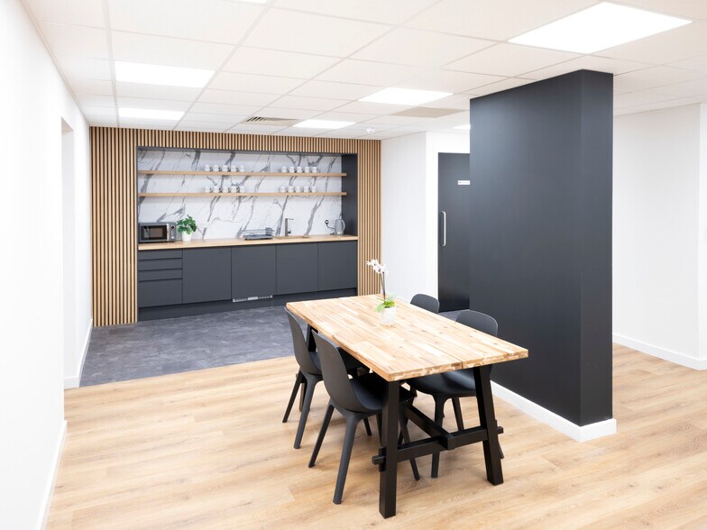 24-28 Bothwell St, Glasgow à louer - Photo du bâtiment - Image 2 de 6