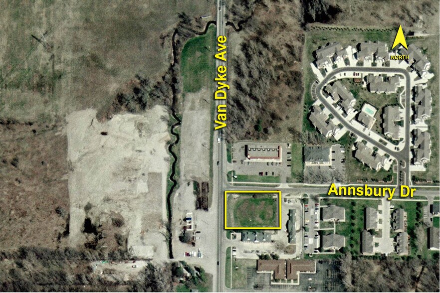 54100 Van Dyke Ave, Shelby Township, MI à louer - Photo du bâtiment - Image 2 de 2