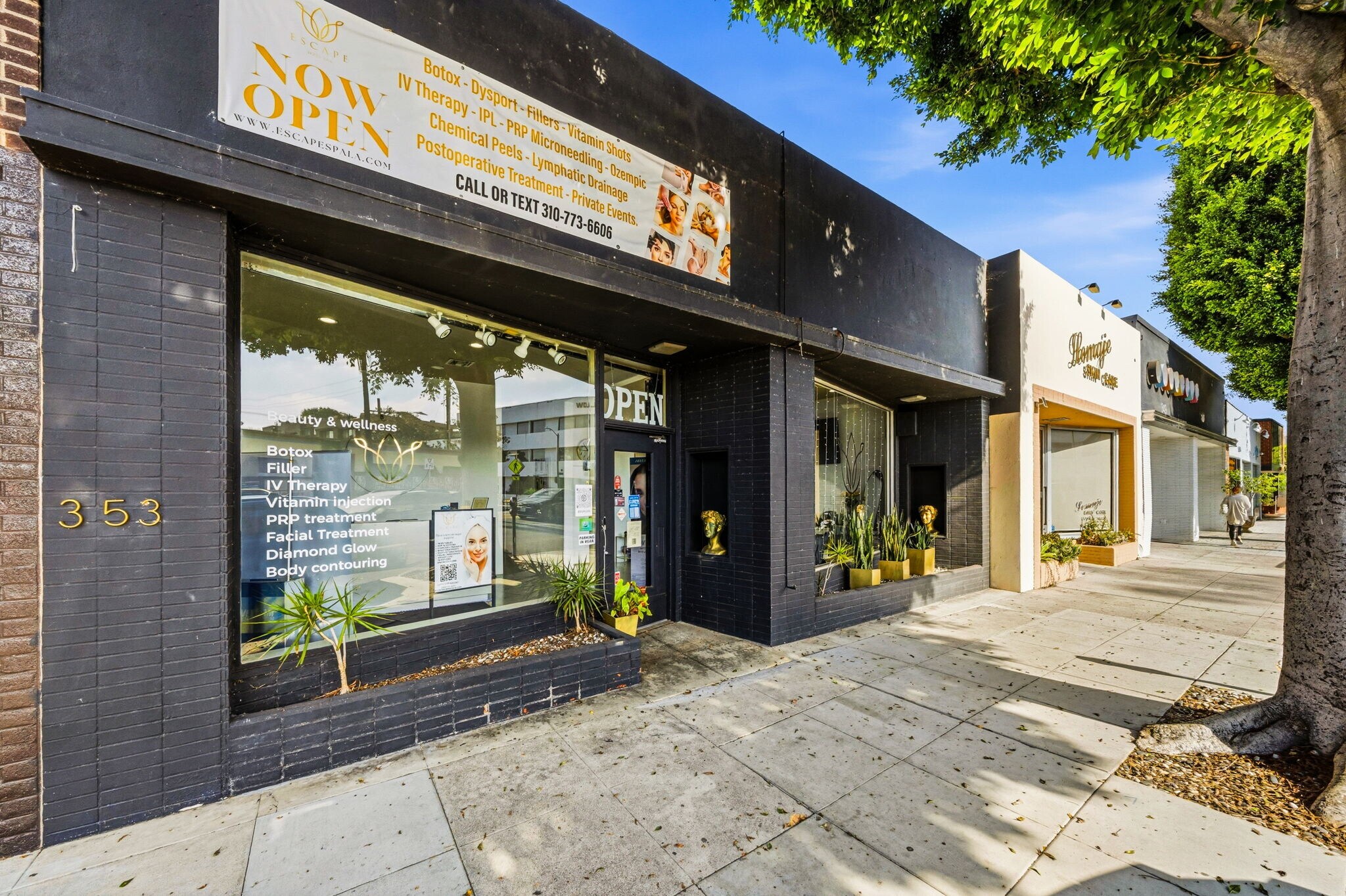 351-353 S Robertson Blvd, Beverly Hills, CA à louer Photo du bâtiment- Image 1 de 30