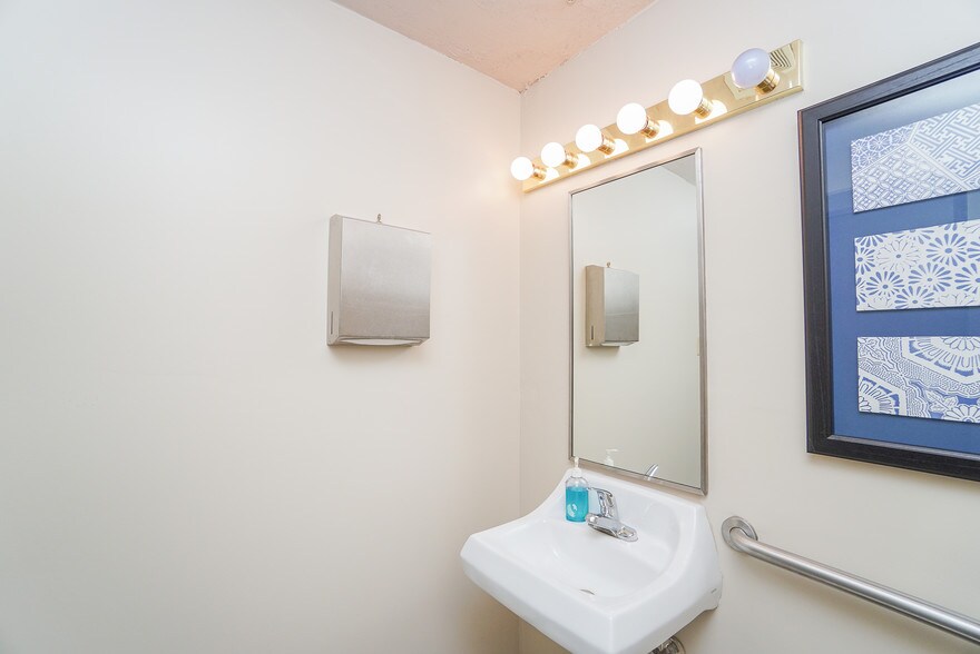 2409 Austin St, Houston, TX à vendre - Hall d’entrée - Image 3 de 16