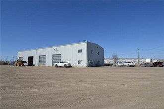 27123 Hwy 597, Blackfalds, AB for lease Building Photo- Image 2 of 22