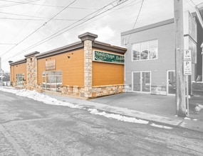 150 Boul Des Bois-Francs S, Victoriaville, QC for lease Interior Photo- Image 2 of 4