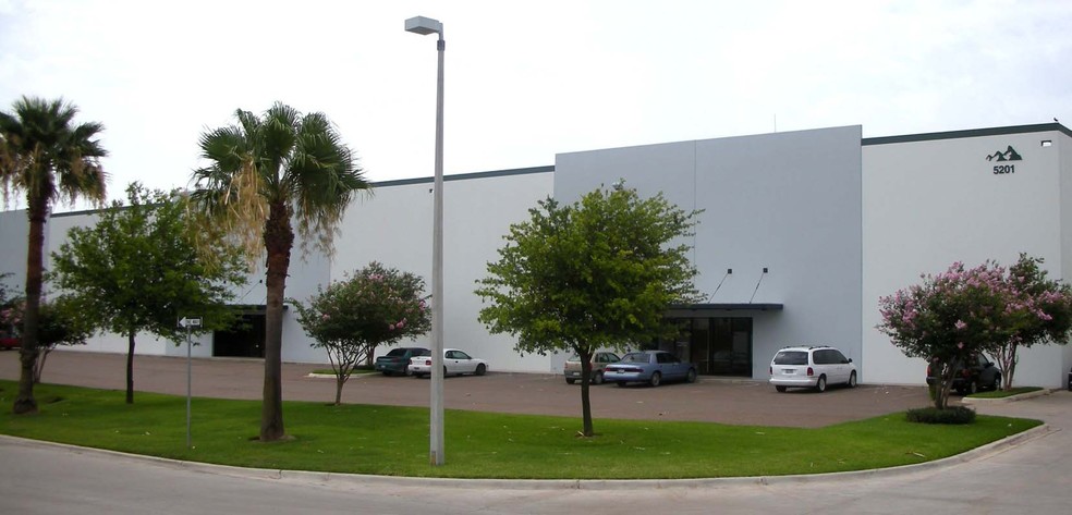 5201 George McVay Dr, McAllen, TX for lease - Building Photo - Image 3 of 4